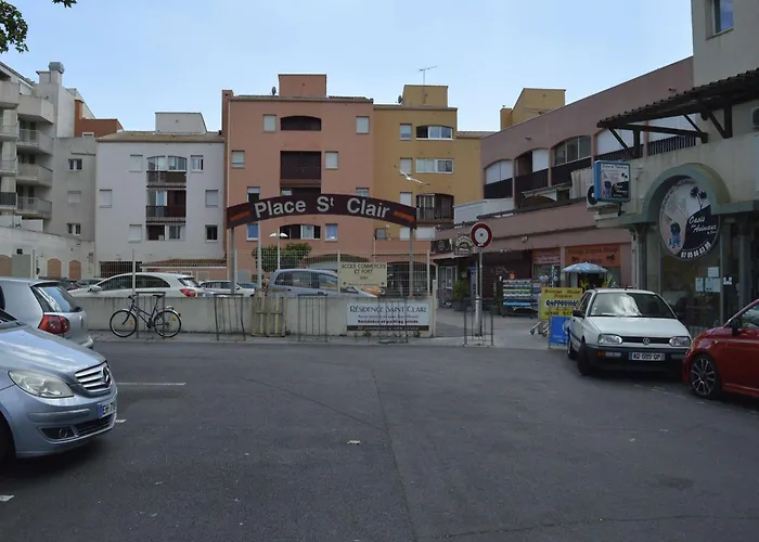 Studio Renove Avec Parking A 850M De La Plage, Proche Port Et Commerces - Cap D\'Agde - Fr-1-249-252